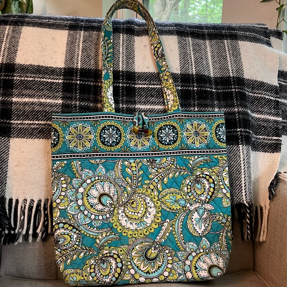 Vera Bradley tote bag blue green paisley pattern